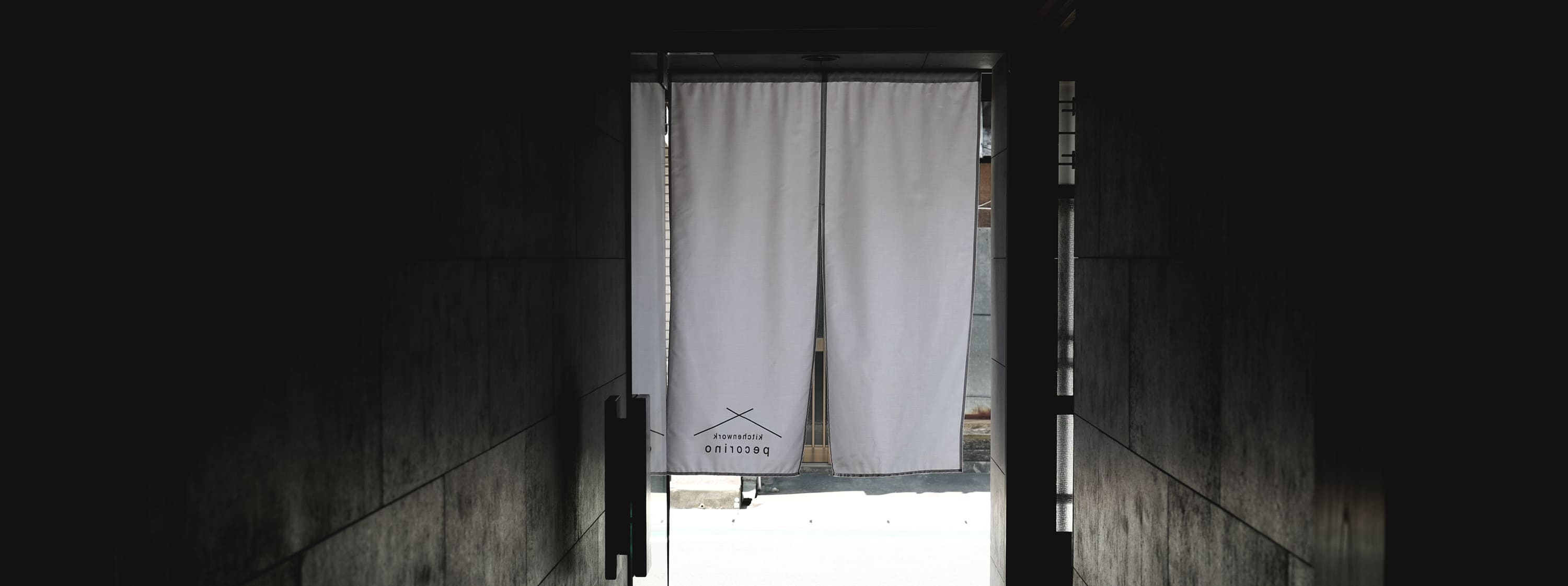 歴史が息づく古民家で、自由に過ごす特別なひとときを。